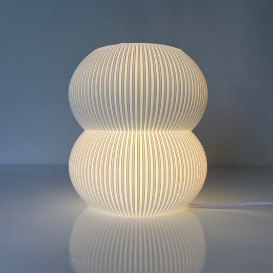 PLUMP - Klotformad exklusiv bordslampa