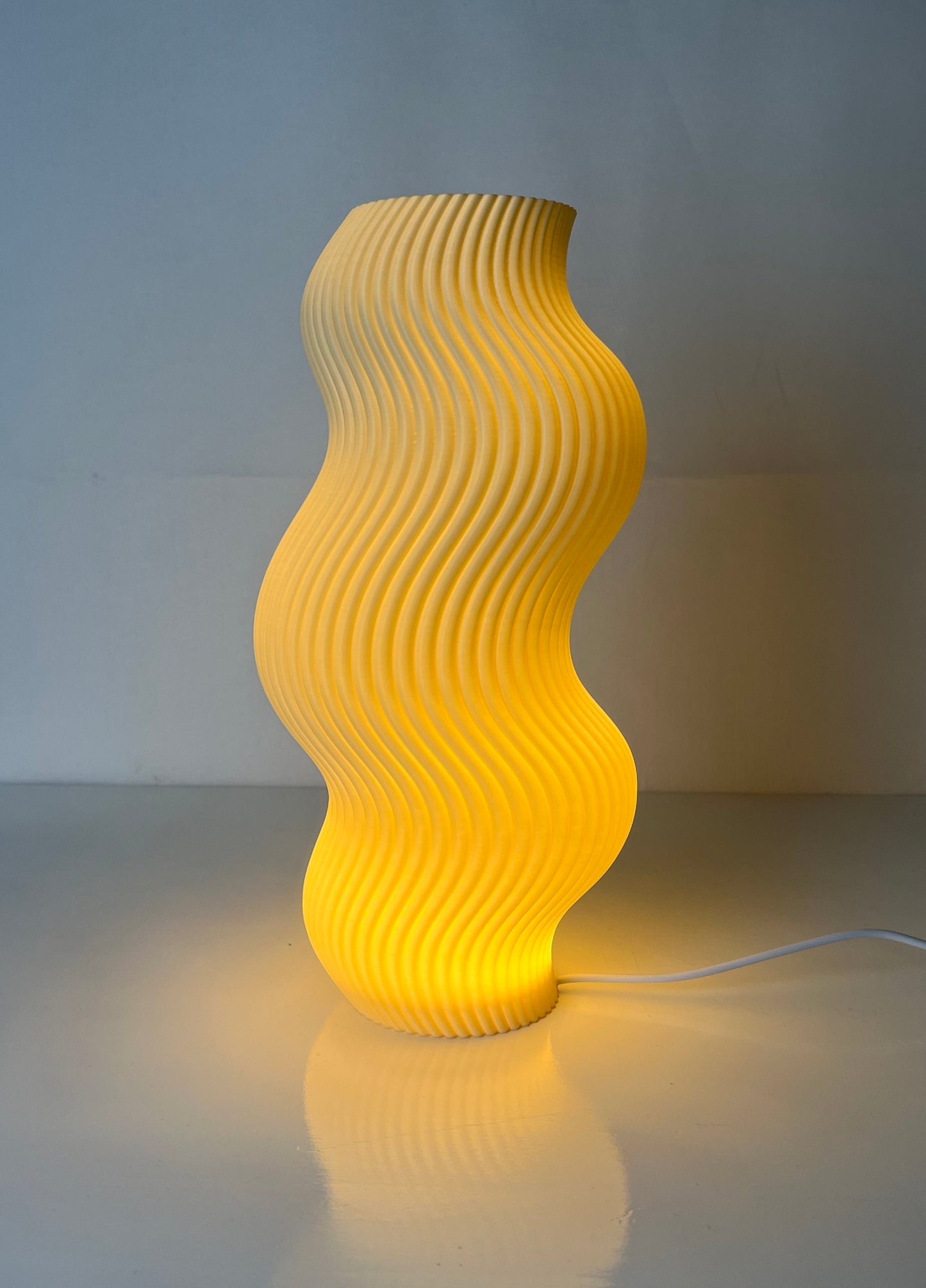 VOBBEL Bordslampa